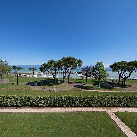 סירמיונה I Mosaici Apartments By Wonderful Italy מראה חיצוני תמונה
