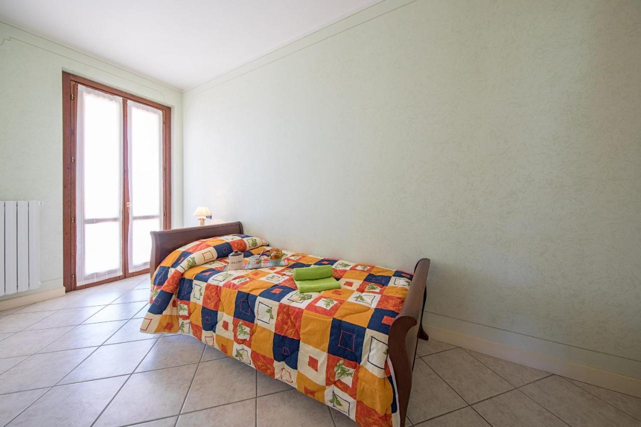 סירמיונה I Mosaici Apartments By Wonderful Italy מראה חיצוני תמונה