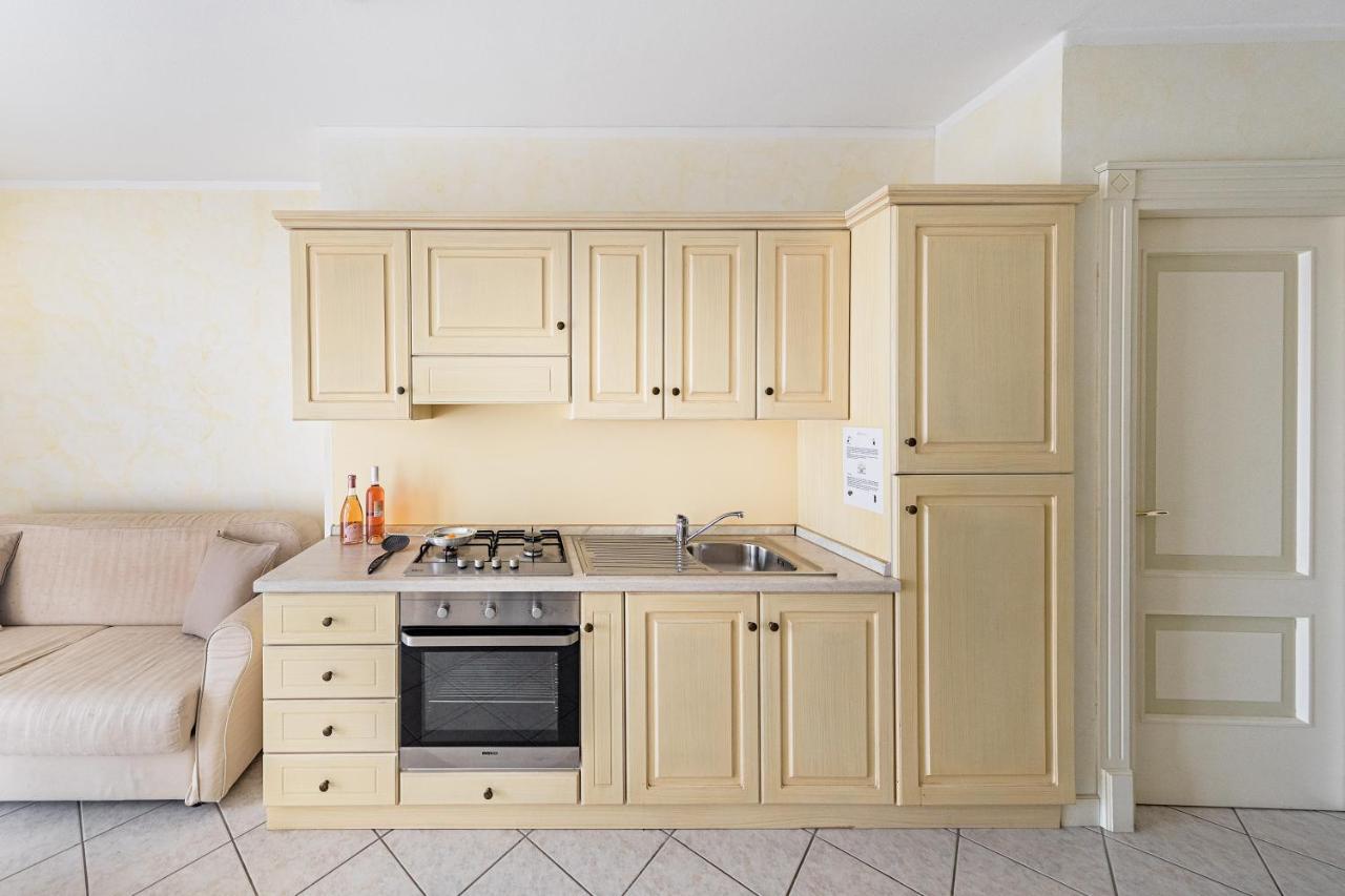 סירמיונה I Mosaici Apartments By Wonderful Italy מראה חיצוני תמונה